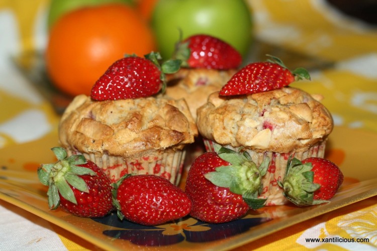 Strawberries & White Chocolate Muffins