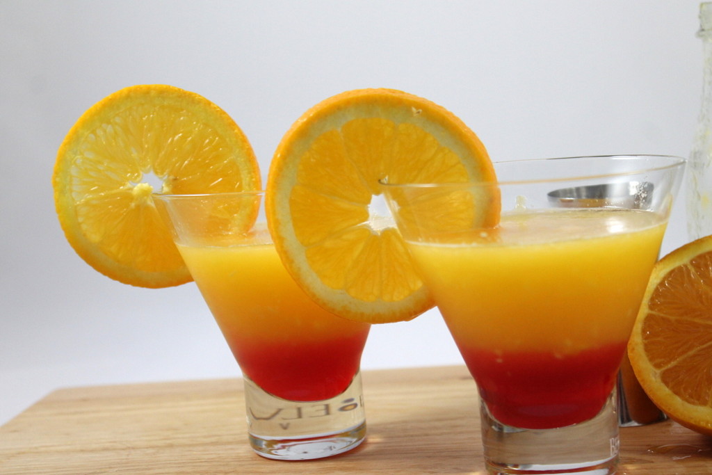 orange juice mixed with vodka